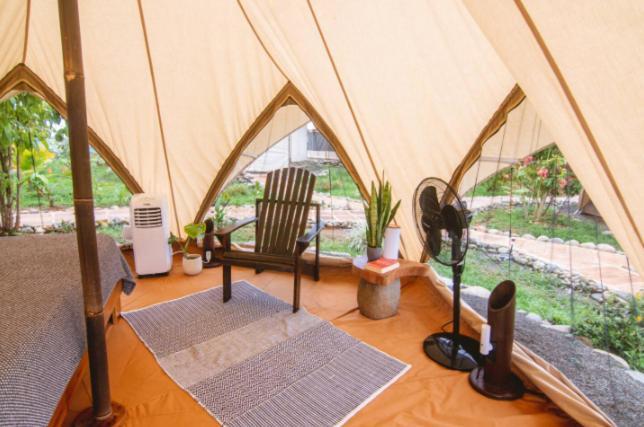 Holos Retreat Center: The Entire Ridge Basecamp Baru 外观 照片