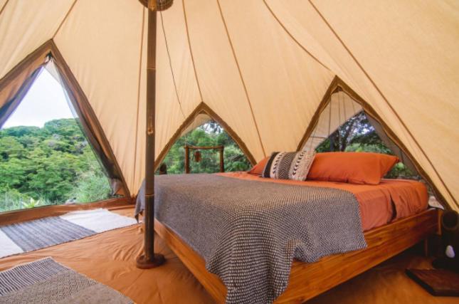 Holos Retreat Center: The Entire Ridge Basecamp Baru 外观 照片